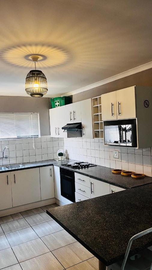 Otis Self Catering Apartman Walvis Bay Kültér fotó